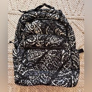 NWOT Vera Bradley Essential Large Backpack Paisley Noir